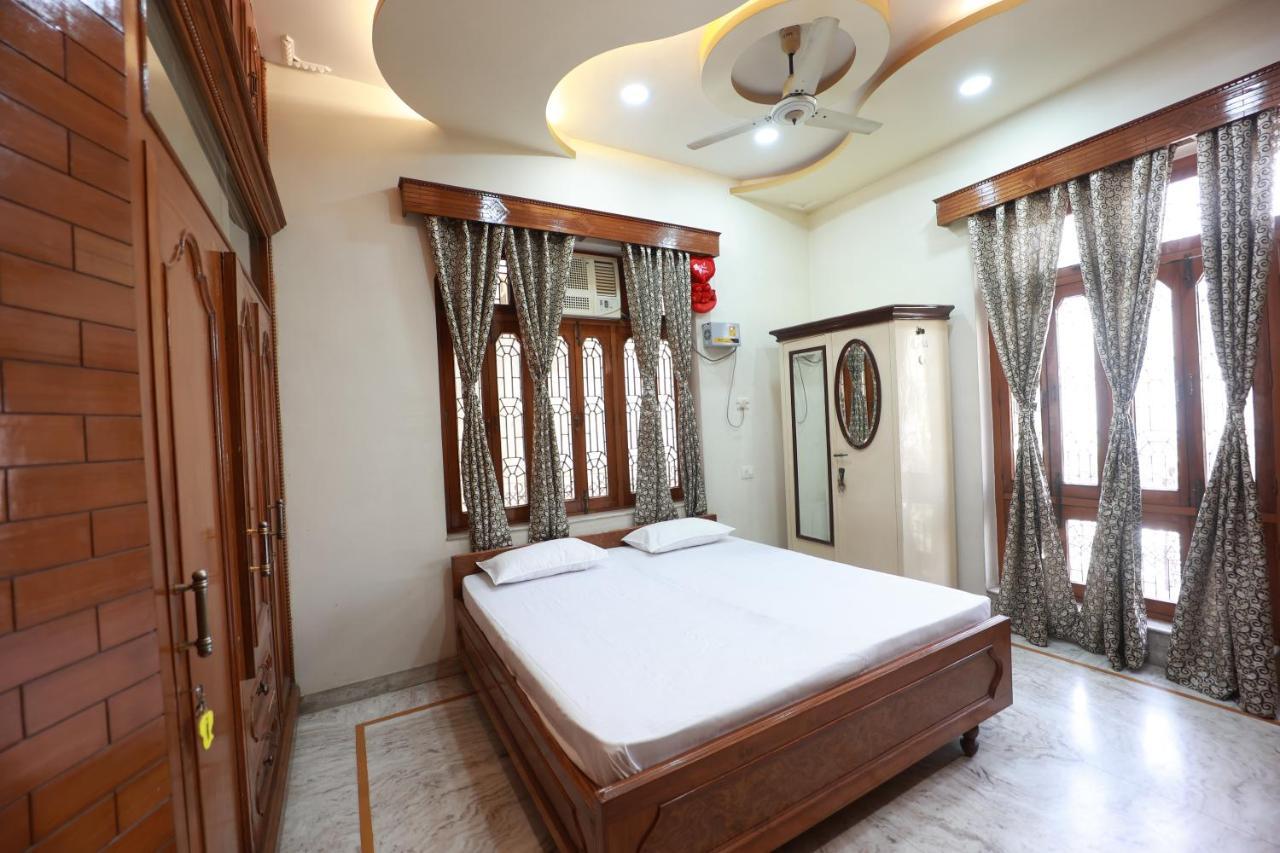 Kapoor Sahab Homestay : It'S A Home Away From Home. فاراناسي المظهر الخارجي الصورة